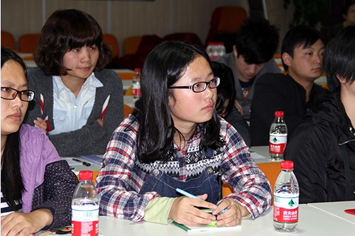 20131108園區(qū)黨支部舉辦2013年黨團(tuán)員骨干培訓(xùn)班 (4).jpg 20131108園區(qū)黨支部舉辦2013年黨團(tuán)員骨干培訓(xùn)班 (4).jpg