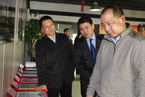 20131204省委組織部督察組來我園區(qū)調研兩新黨建工作 (3).jpg 20131204省委組織部督察組來我園區(qū)調研兩新黨建工作 (3).jpg